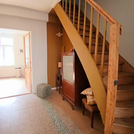 Large House 11 People 4 Bedrooms With Outdoor Near Lille Center