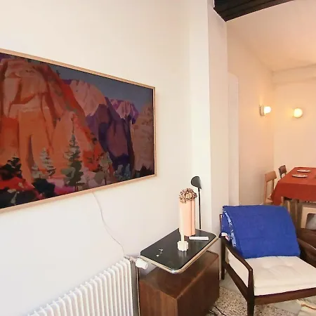 Large House 11 People 4 Bedrooms With Outdoor Near Lille Center