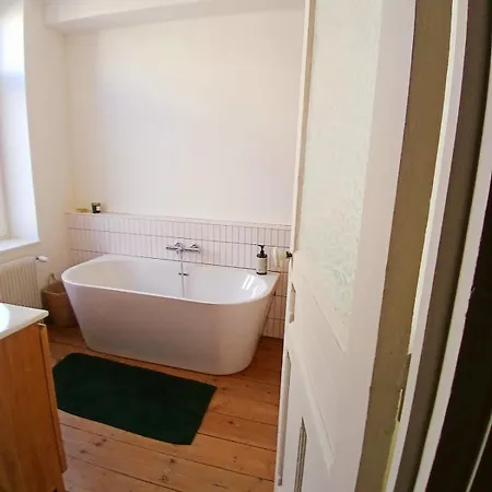 Holiday home Large House 11 People 4 Bedrooms With Outdoor Near Lille Center La Madeleine (Nord)