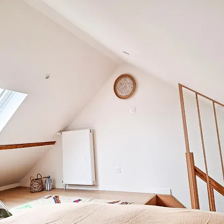 Holiday home Maison Familiale 4 Avec Cour Privative - Aux Portes De Lille *