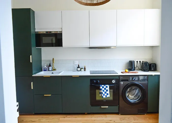 Holiday home Maison Familiale 4 Avec Cour Privative - Aux Portes De Lille *