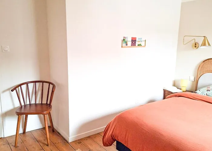 Holiday home Maison Familiale 4 Avec Cour Privative - Aux Portes De Lille La Madeleine (Nord)