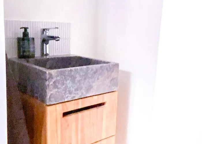 Holiday home Maison Familiale 4 Avec Cour Privative - Aux Portes De Lille *