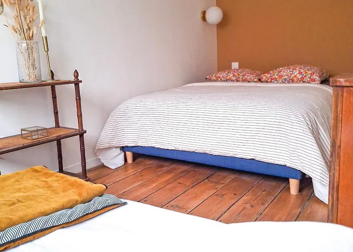 Holiday home Maison Familiale 4 Avec Cour Privative - Aux Portes De Lille La Madeleine (Nord)